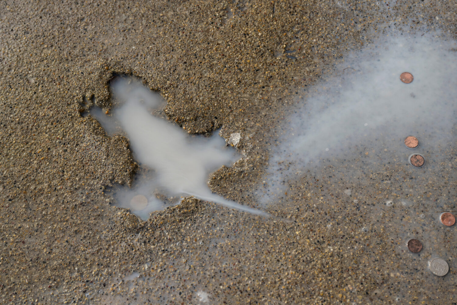 FILE - Chicago's iconic Rat Hole along the 1900 block of West Roscoe Street in the Roscoe Village n...