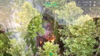 Two-alarm brush fire breaks out near Tradition Lake in Issaquah