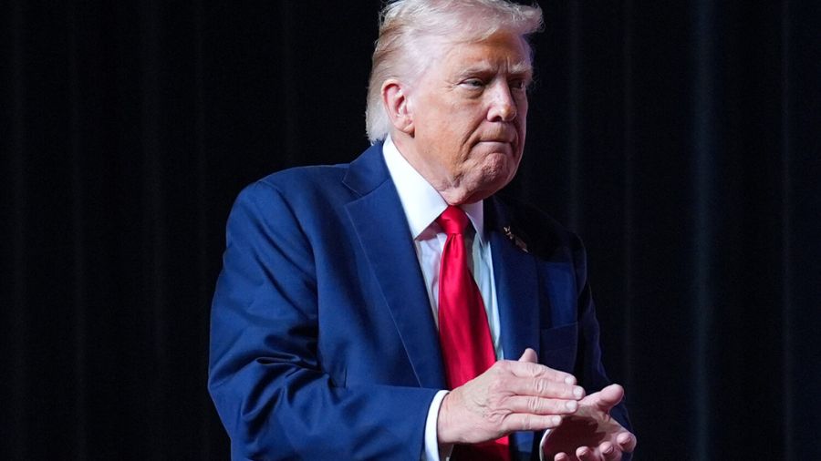 trump pentagon troops shutdown...