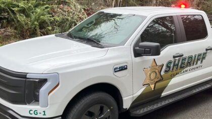 Couple accused of stabbing, carjacking DoorDash driver appear in court