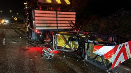 Suspected DUI driver crashes into construction zone on I-405 in Bothell